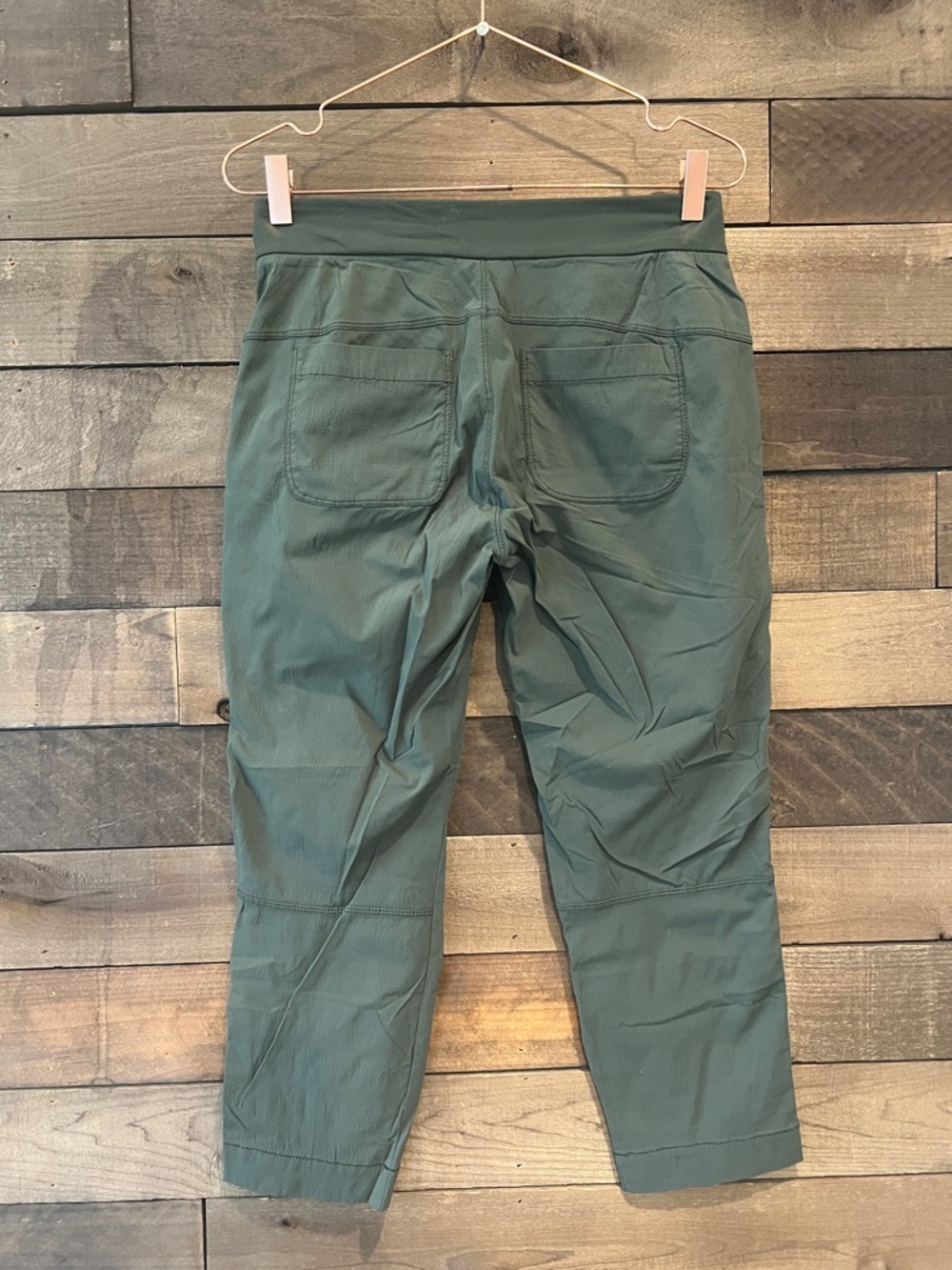 Athleta Women's Trekkie Crop Hiking Pants in Green Size 4 - Picture 4 of 7